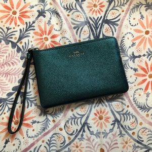 Coach Wristlet - Emerald Green